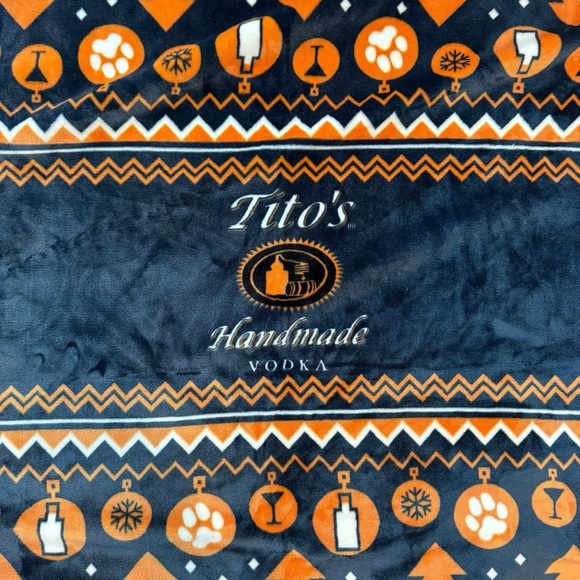 Tito’s Holiday 40” X 60” Blanket Tito’s Handmade Vodka Cozy - Picture 3 of 7